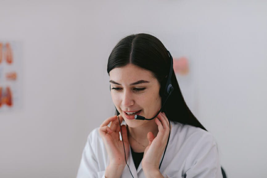 Telemed worker