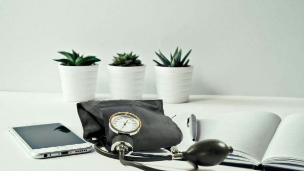 blood-pressure-3524615_1920